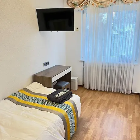 Grosse Villa, Exhibitors, Monteurhaus * Euskirchen