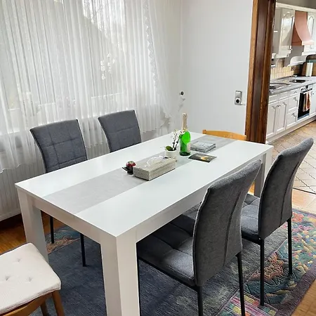 Vila Grosse Villa, Exhibitors, Monteurhaus Euskirchen