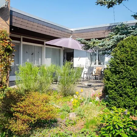 Grosse Villa, Exhibitors, Monteurhaus Vila Euskirchen