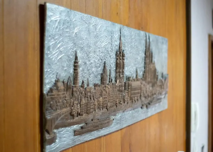 Grosse Villa, Exhibitors, Monteurhaus * Euskirchen