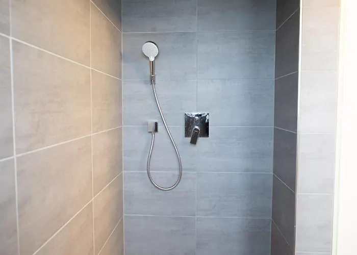 Villa Grosse Villa, Exhibitors, Monteurhaus Euskirchen