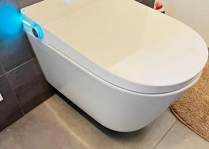 Villa Grosse Villa, Exhibitors, Monteurhaus Euskirchen